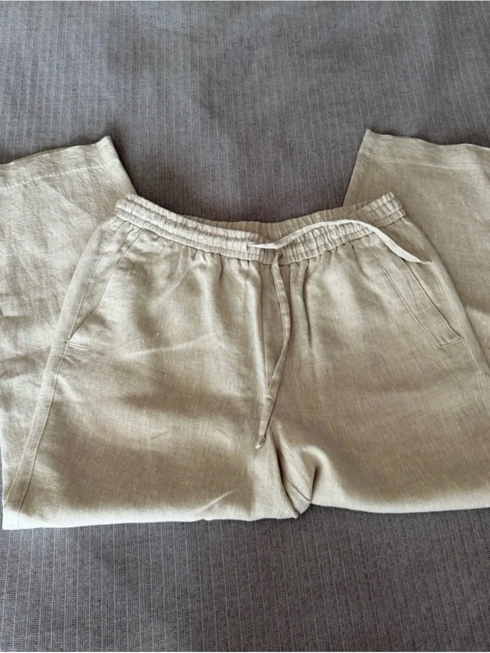 Zara Men’s Relaxed Linen Pants